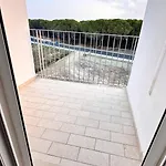 Relax Residence